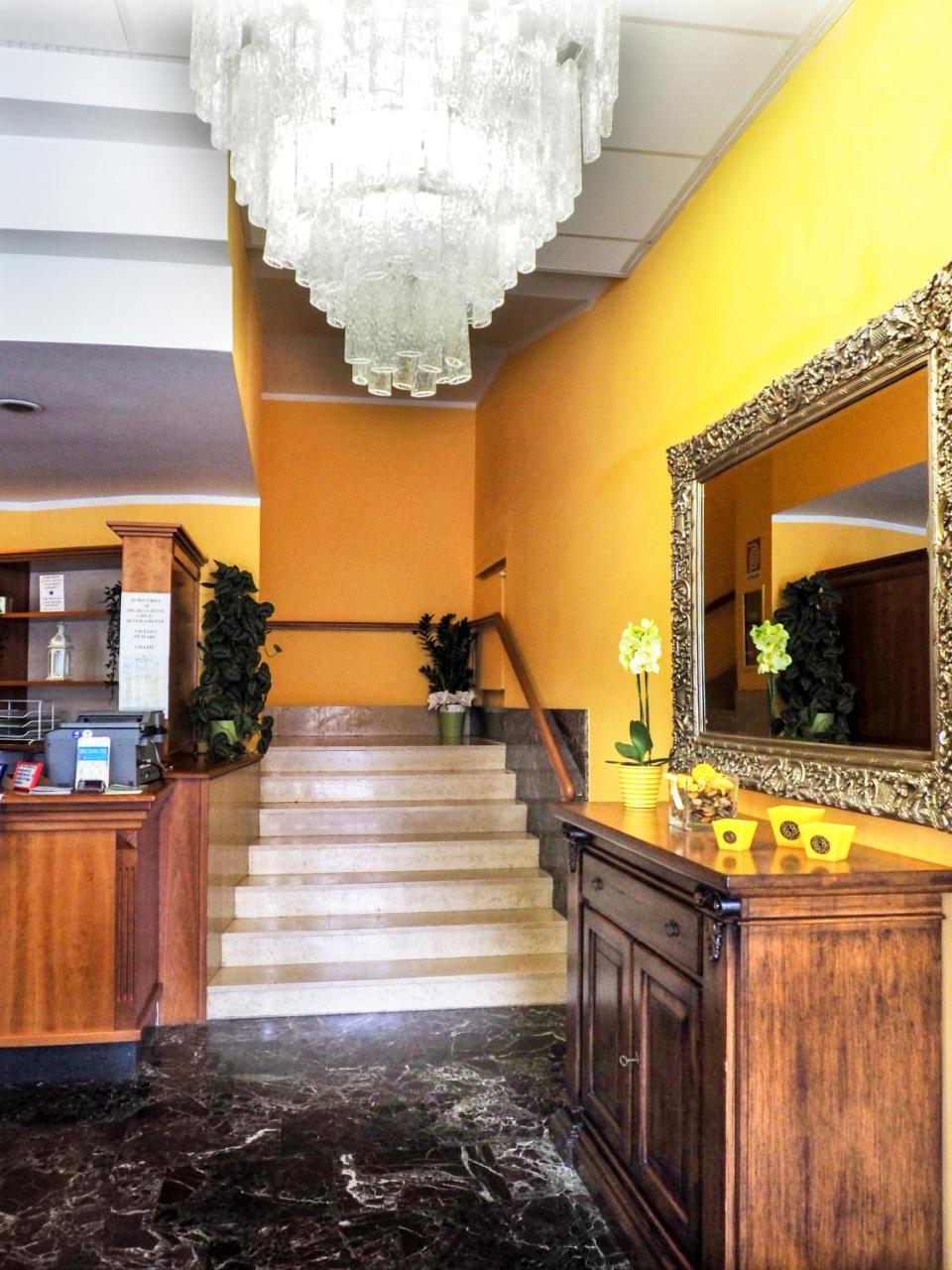 Hotel Select Sant'Ilario d'Enza Eksteriør billede
