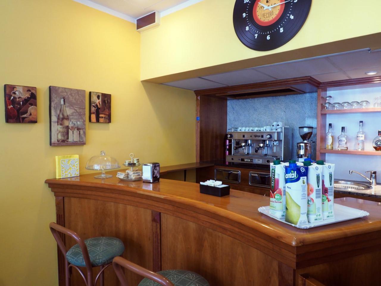Hotel Select Sant'Ilario d'Enza Eksteriør billede