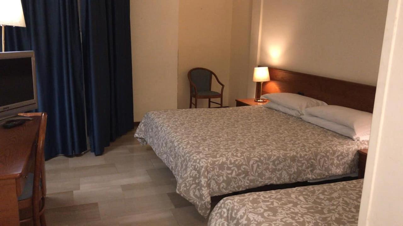 Hotel Select Sant'Ilario d'Enza Eksteriør billede